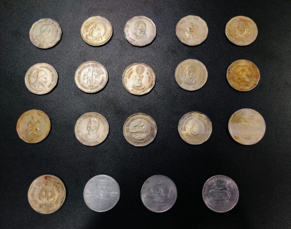 2 rs coin set